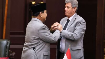 Prabowo Mendonasikan 5 Miliar Rupiah untuk Rakyat Palestina