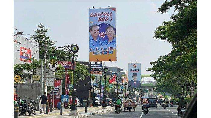 Gspoll Bro: Baliho Prabowo-Gibran di Depok Menarik Perhatian dan Mendorong Semangat Anak Muda