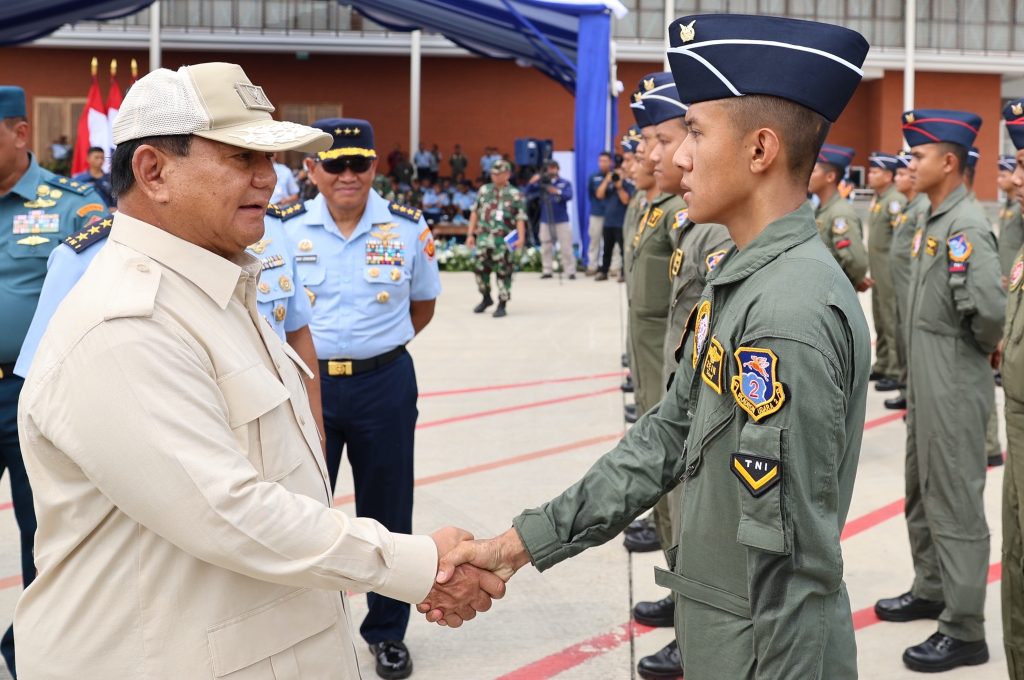 Pemimpin Bintara yang Memberikan Latihan, Pembentukan, dan Bantuan kepada Saya