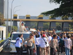 Pilih Calon Presiden yang Berpihak pada Rakyat dan Berada di Tengah, Tegaskan Prabowo