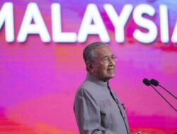 Mahathir Diguncang Skandal Bailout Petronas, Malaysia Terkejut!