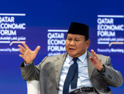 Prabowo Subianto delivers comprehensive speech on democracy and receives acclaim at Qatar Economic Forum