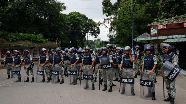 Negara Muslim Mengalami Kericuhan! Layanan Patroli-Internet Dihentikan