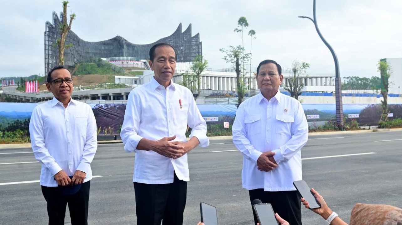 Monday Morning Meeting: President Jokowi and Defense Minister Prabowo Subianto Discuss IKN Development Progress