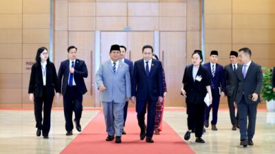 Prabowo Subianto Meets Prime Minister of Vietnam, Commends Country’s Independence Struggle