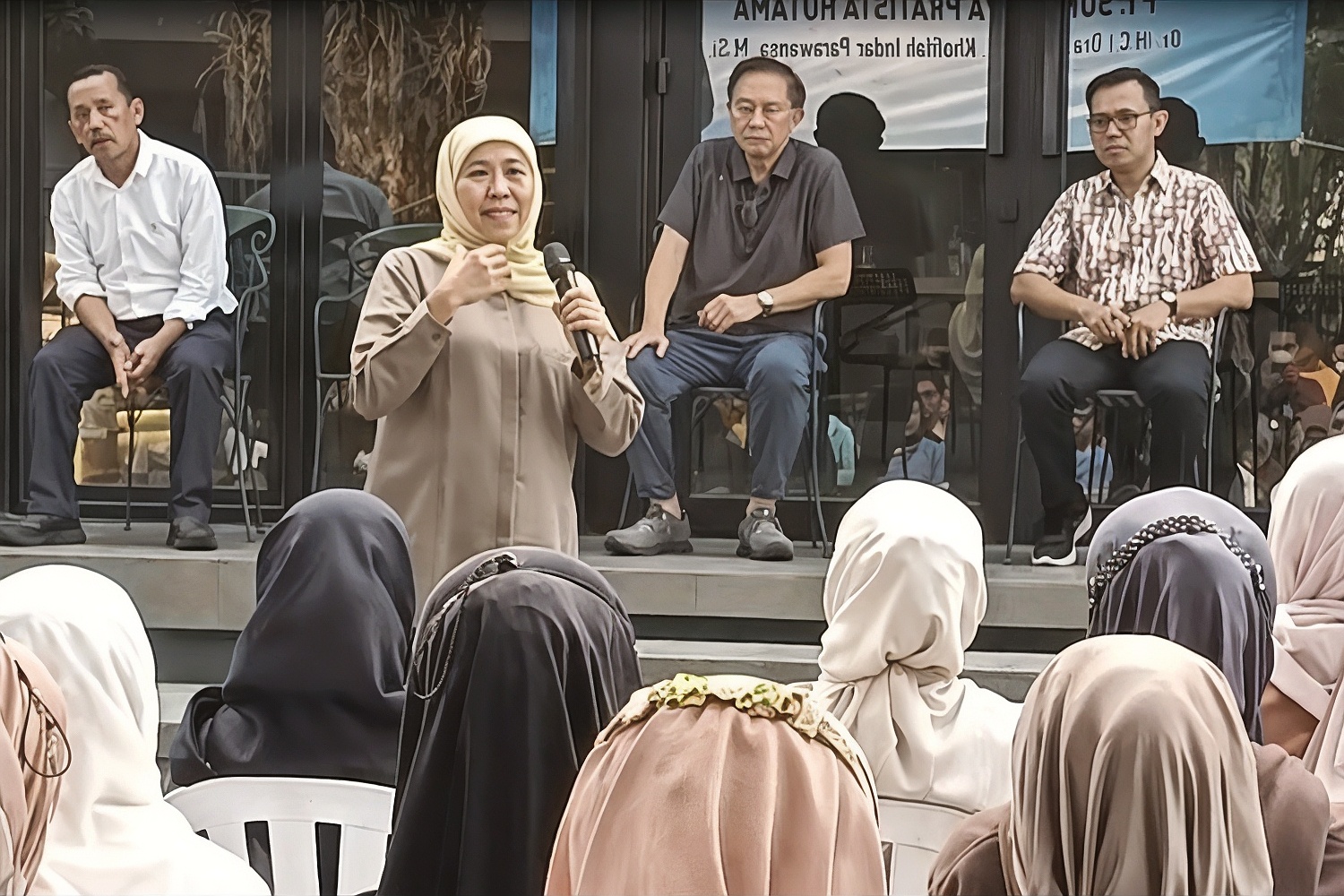 Prabowo Subianto’s Birthday Commemorated with Al-Fatihah Offering by Khofifah and Workers in Sidoarjo