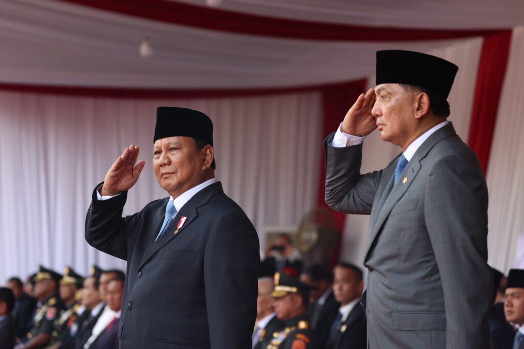 Excited Crowds Welcome Prabowo Subianto and Defense Minister Sjafrie as They Ride Maung After Handover Ceremony