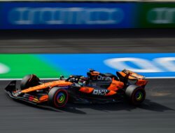 Pole Position Piastri Curi Perhatian dari Norris