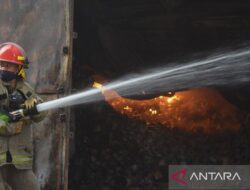 Peristiwa Polisi Buru Pelaku Bakar Rumah di Cakung